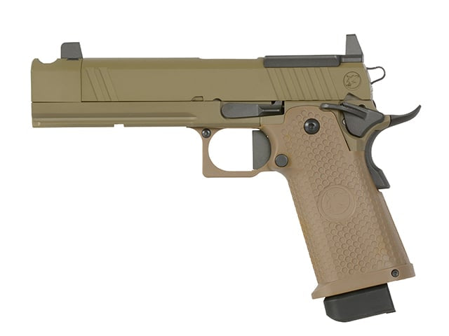 Replica Nighthawk Custom Sand Hawk di RWA