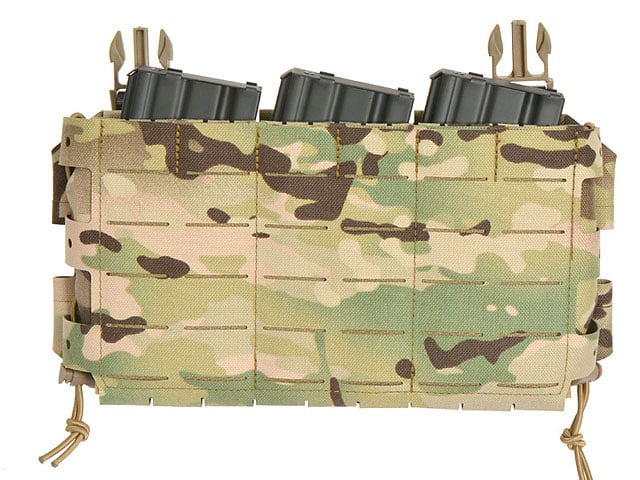 Buckle-Up COMPACT Panel per 3 magazine di 8FIELDS