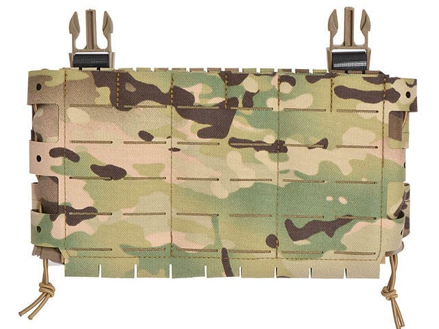 Buckle-Up COMPACT Panel per 3 magazine di 8FIELDS