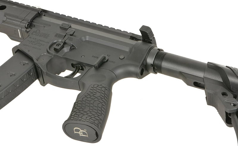 Daniel Defense PCC SBR MWS GBBR Replica di EMG
