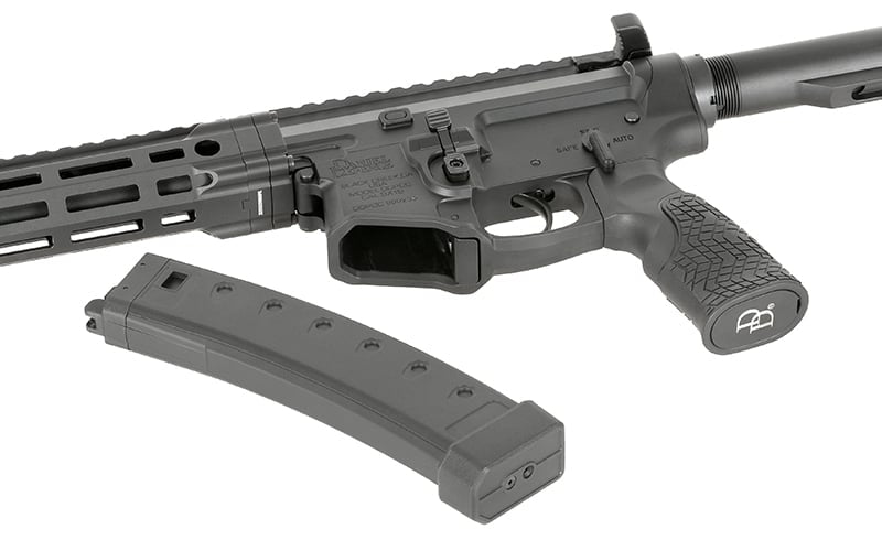 Daniel Defense PCC MWS GBB Replica - Black di EMG