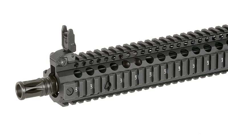 CM.105 Daniel Defense M4A1 Eshooter ETU di EMG