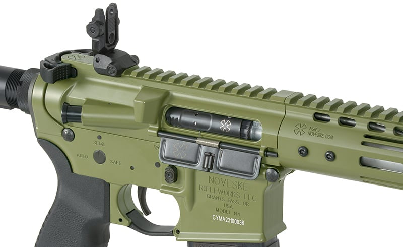 Rifle AEG Noveske 7.5" DIPLOMAT di EMG