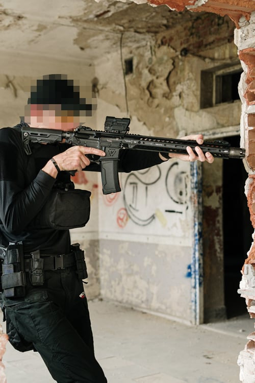 Strike Industries 15.5" Raider Rifle AEG di EMG