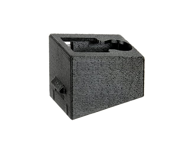 Adattatore caricatore MP5/UTR nero di HADES AIRSOFT