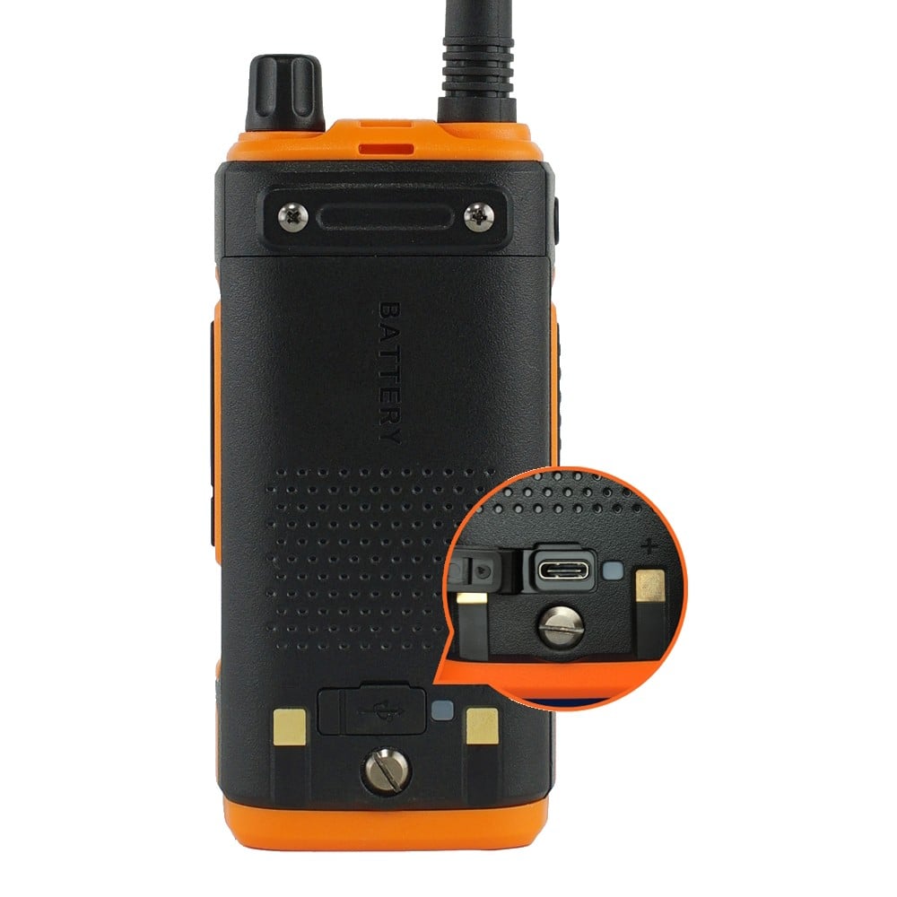 Ricetrasmittente Dual Band VHF/UHF FM UV-17 di BAOFENG