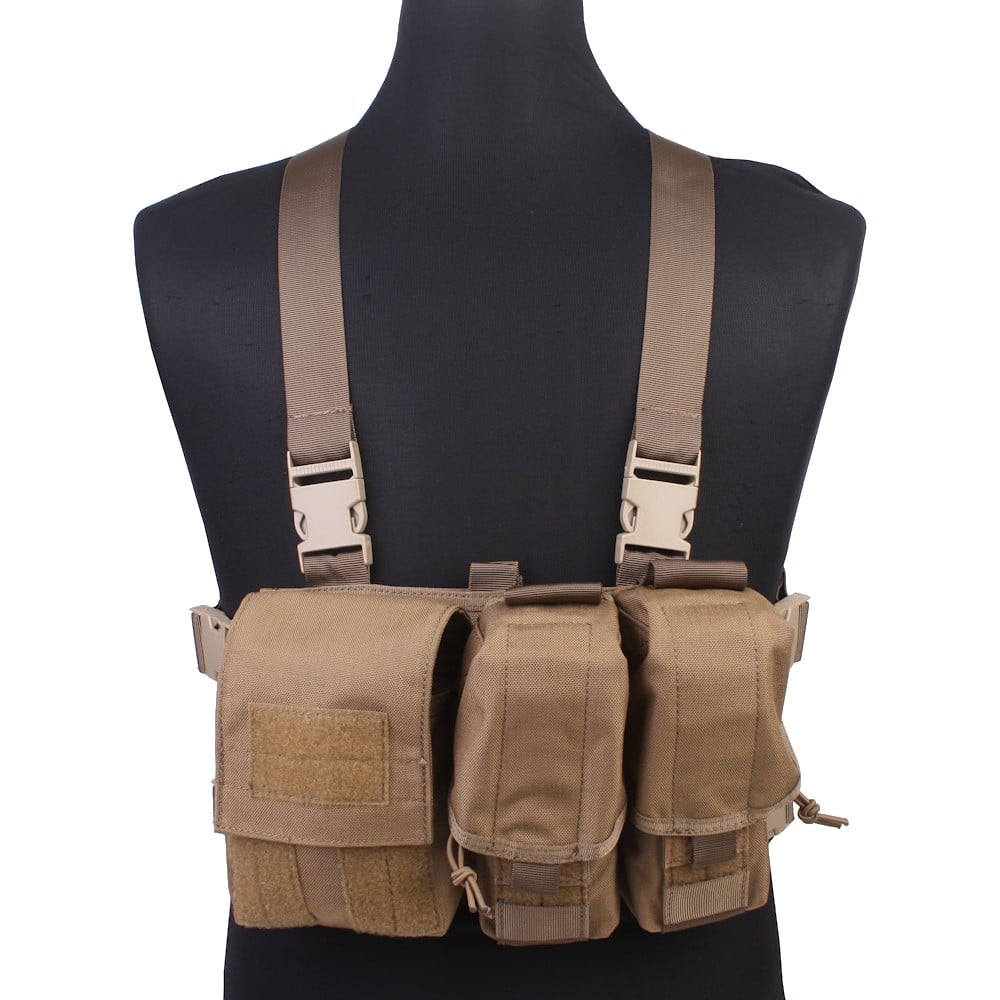 Chest Rig Tattico Leggero Coyote Brown di EMERSONGEAR