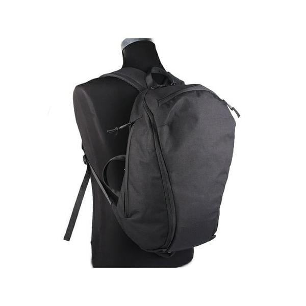 Zaino leggero da 18L nero di EMERSON GEAR