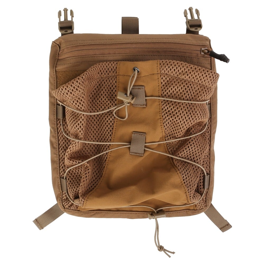 Zaino porta elmetto Bungee Backpack per Tactical Vest 420 Coyote Brown di EMERSONGEAR