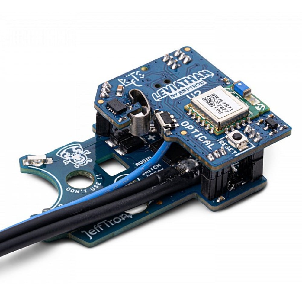 Mosfet ottico Leviathan V2 con cavi posteriori e grilletto speed