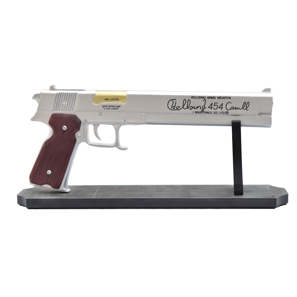 Pistola ornamentale ispirata a Jackal di Alucard (Hellsing)