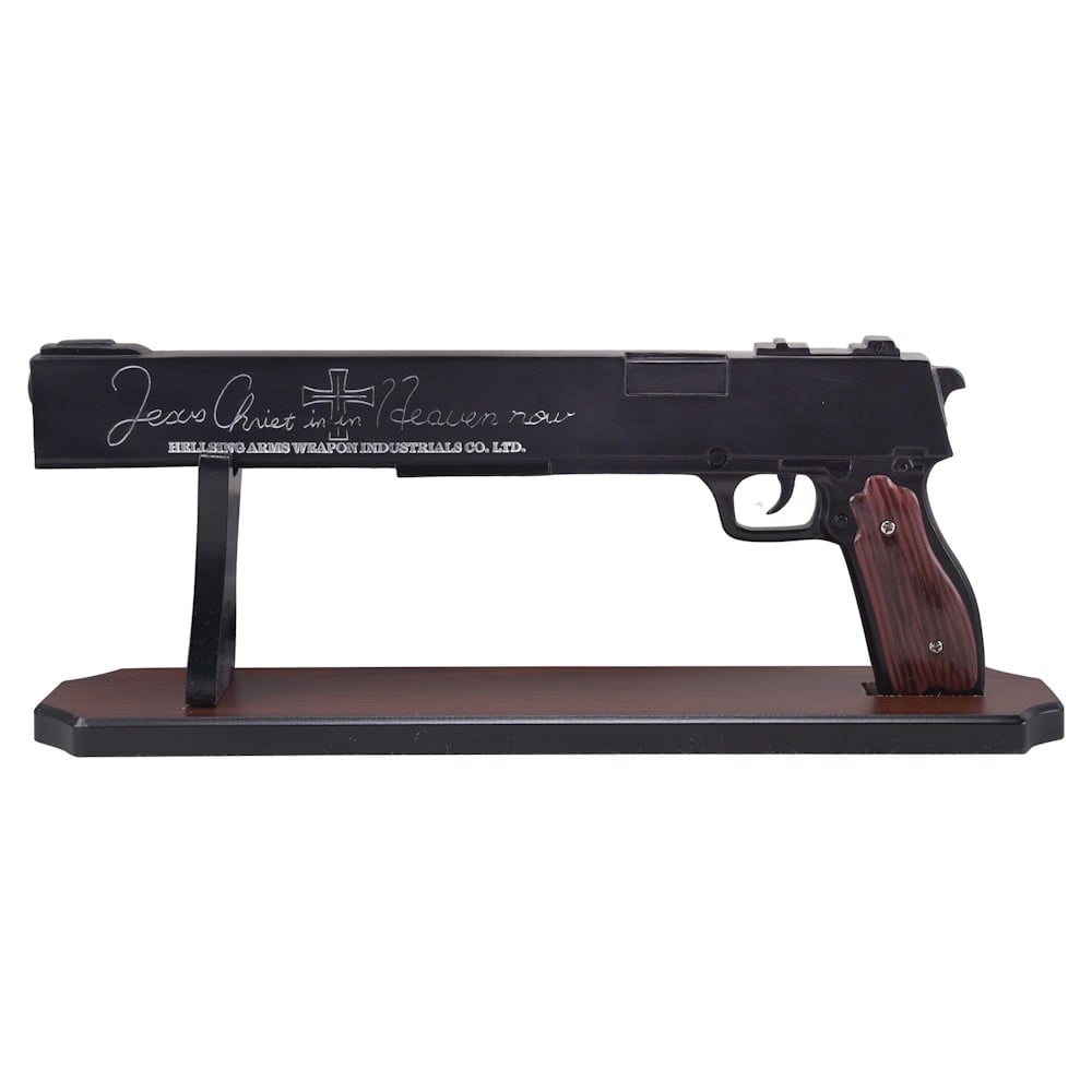 Pistola ornamentale Jackal di Alucard (Hellsing)