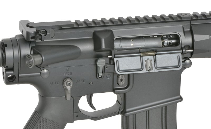 Fucile softair M4/AR-15 Knight's Armament 13" nero con ETU di WELL PRO