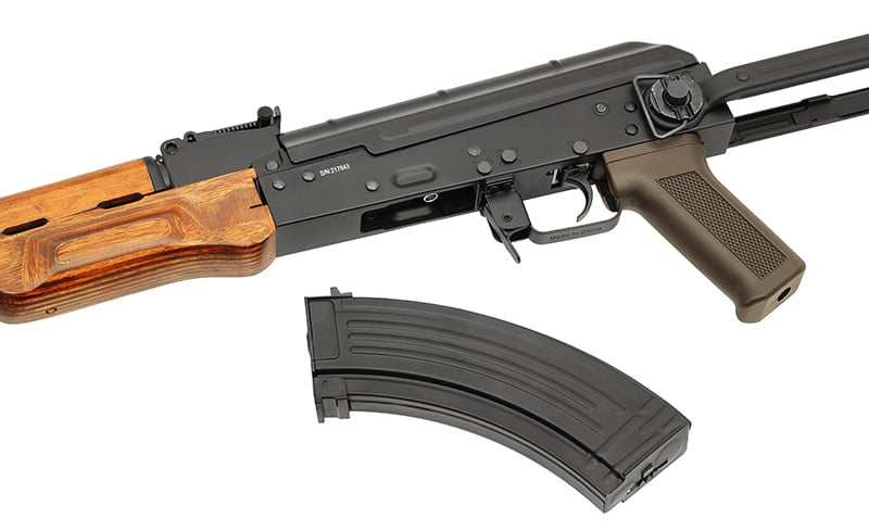 Fucile elettrico AKMS CM.048S Gen-2 in legno e acciaio di CYMA