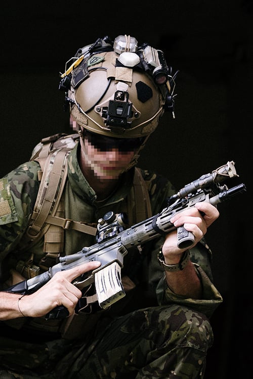 Replica di elmetto balistico Spec-Ops di nuova generazione - Dark Earth di FMA