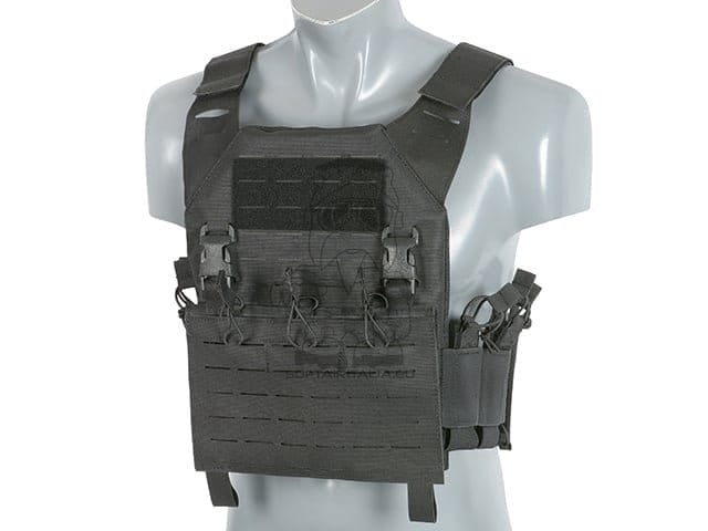 Plate Carrier Recon "Buckle Up" con porta caricatori AR15/AK nero di 8FIELDS