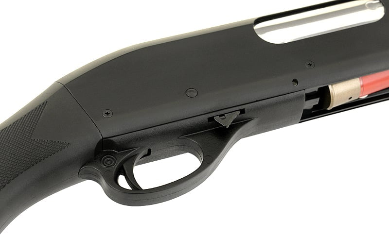 Fucile a pompa M870 CM.350M Full Metal di CYMA