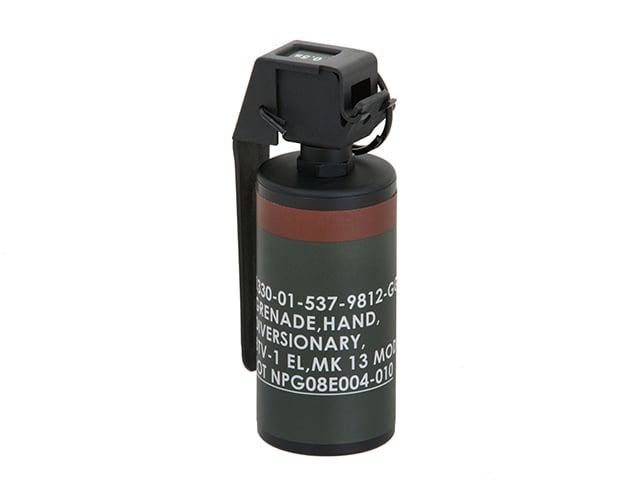Granata flashbang finta MK-13 di FMA