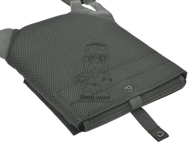 Gilet tattico Jump Plate Carrier con Cummerbund nero di 8FIELDS