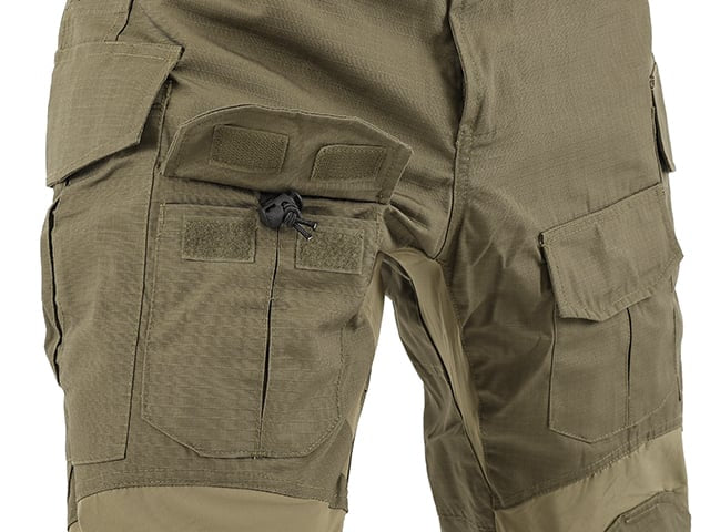 Completo mimetico da combattimento taglia XL olive di 8FIELDS