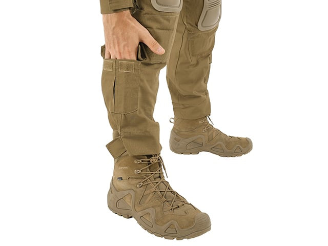 Uniforme da combattimento taglia M color Tan di 8FIELDS