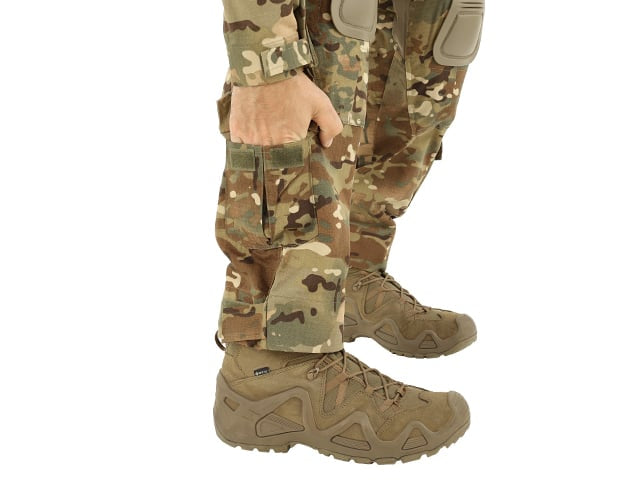 Uniforme da combattimento Multicamo taglia 2XL di 8FIELDS