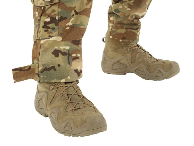 Uniforme tattica completa Multicamo taglia M di 8FIELDS