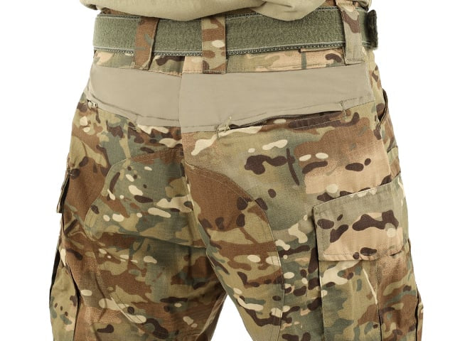 Uniforme tattica completa Multicamo taglia M di 8FIELDS