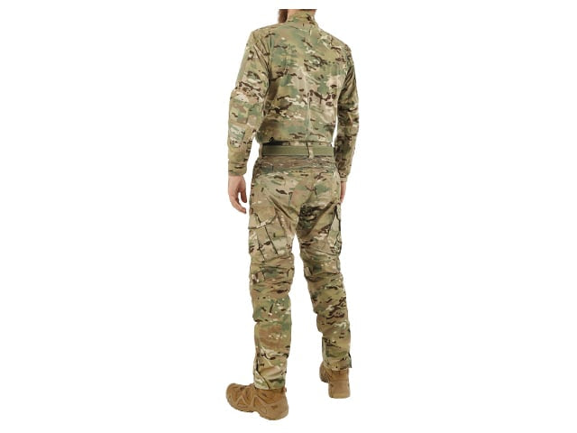 Set uniforme SLAV Multicamo di 8FIELDS