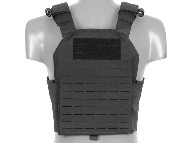 Plate Carrier QRF Laser-Cut Buckle Up con tasca AR15/AK - Nero di 8FIELDS