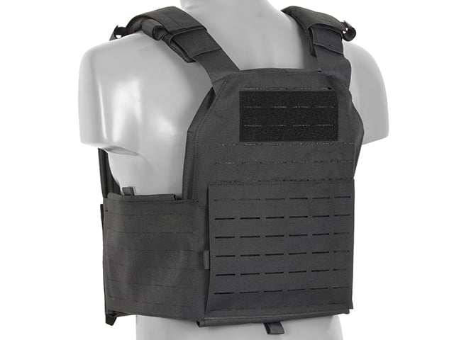 Plate Carrier QRF Laser-Cut Buckle Up con tasca AR15/AK - Nero di 8FIELDS